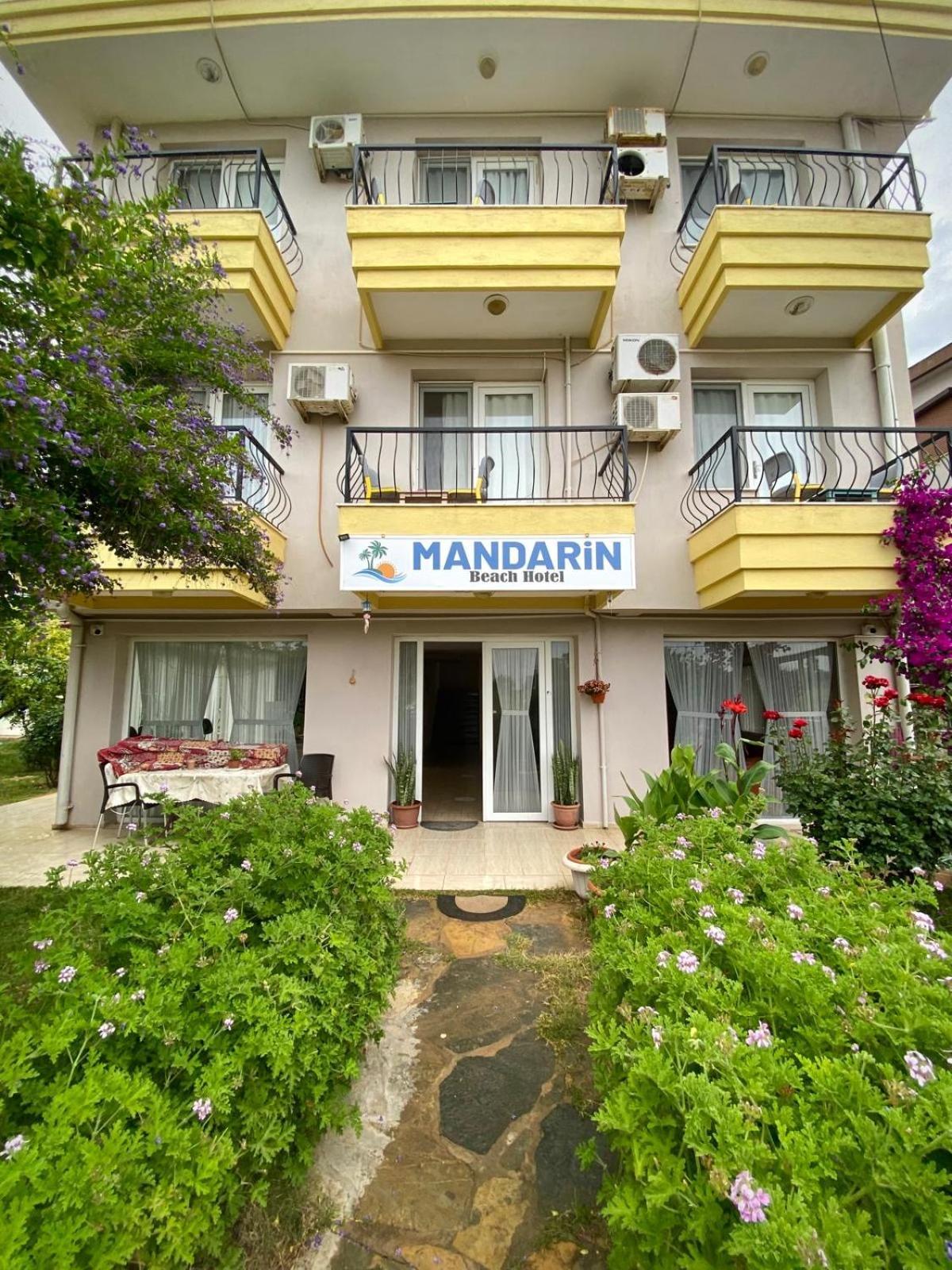 Mandarin Beach Hotel Ґумулдур Екстер'єр фото